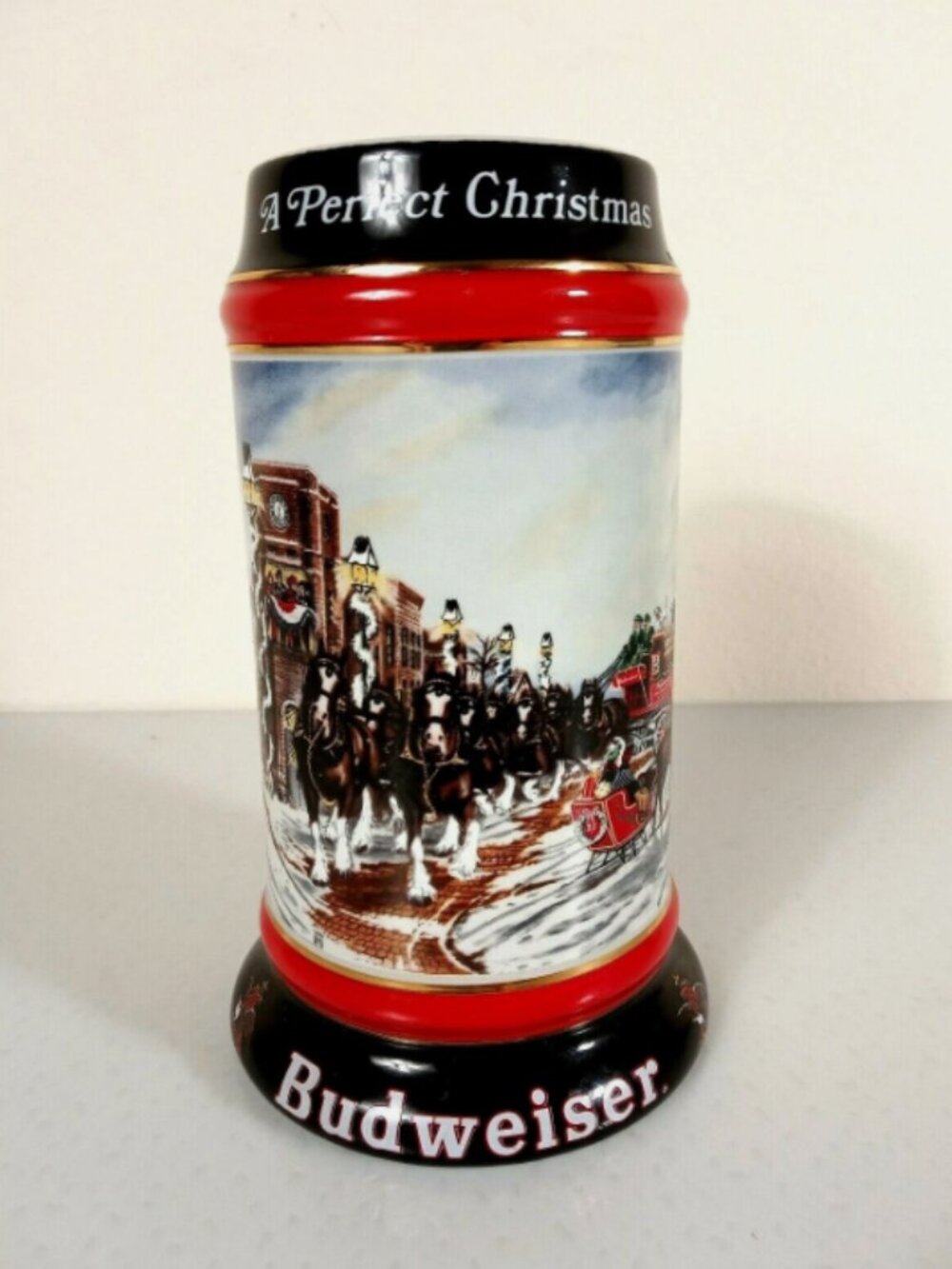 1992 Budweiser Beer Stein Mug Christmas Anheuser Busch Clydesdales Susan Sampson